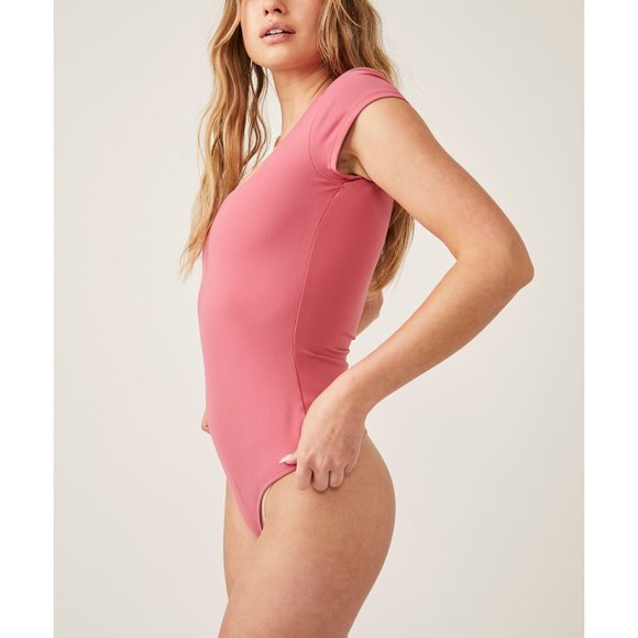 🎉LAST CHANCE🎉 FREE PEOPLE Square Eyes Bodysuit / Venetian Red - Picture 2 of 7